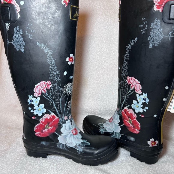 COPY - Joules Black Winter Rain Boots with Glossy Finish - Picture 5 of 11